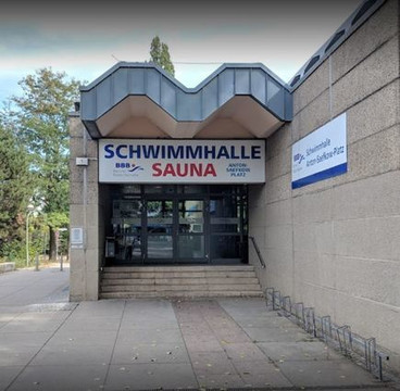 Bild 2 von Schwimmhalle Anton-Saefkow-Platz Partnergalerie