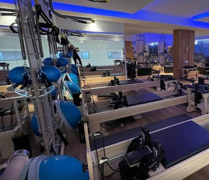 Imagem 1 da galeria do parceiro Club pilates bonanova (uso de calcetines antideslizantes obligatorio)