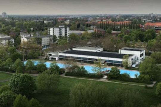 Bild 3 von Kombibad Spandau Süd - Halle Partnergalerie