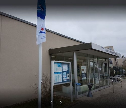 Bild 3 von Schwimmhalle Hüttenweg Partnergalerie