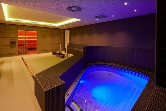 Bild 3 von Bäderland Bartholomäustherme Partnergalerie