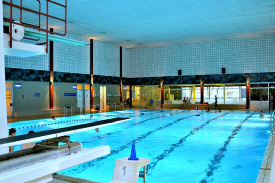 Bild 2 von Bäderland Schwimmbad Elbgaustraße Partnergalerie