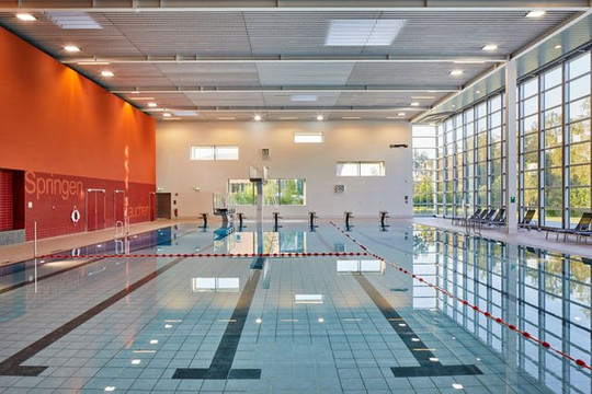 Bild 1 von Bäderland Schwimmhalle Inselpark Partnergalerie