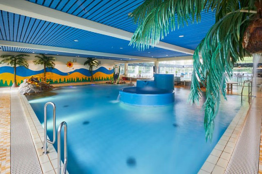 Bild 3 von Bäderland Schwimmbad Süderelbe Partnergalerie