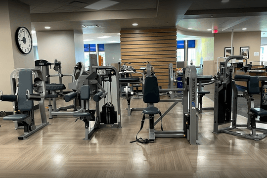 Image 3 from LA Fitness - EAST LOOP partner gallery