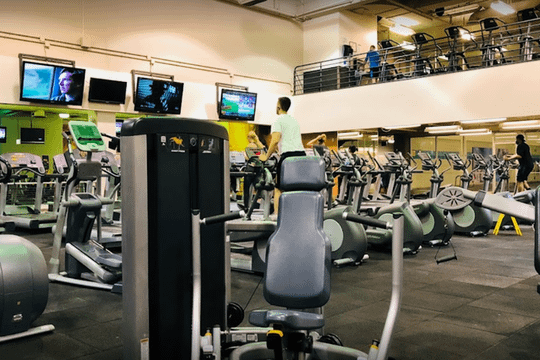 Image 2 from LA Fitness - CHICAGO - LAKEVIEW EAST partner gallery