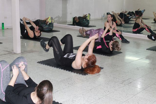 Imagen 3 de la galería del partner Latina Salsa Studio