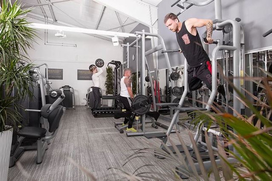 Bild 2 von Fitness Pur Starnberg Partnergalerie