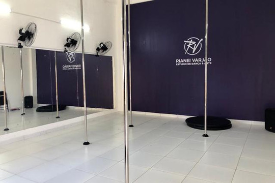 Imagem 3 da galeria do parceiro Rianei Varjão Espaço de Dança e Arte