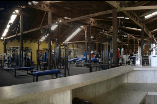 Imagem 3 da galeria do parceiro Academia 100 Limites