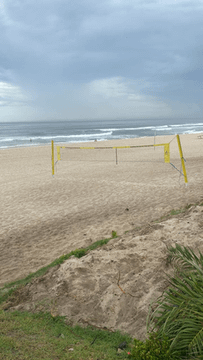 Imagem 1 da galeria do parceiro Escolinha Bernard De Vôlei De Praia