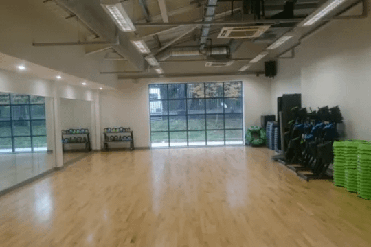 Image 3 from Islington Tennis Centre partner gallery