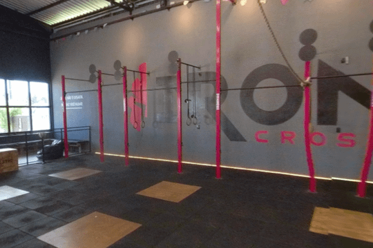 Imagem 3 da galeria do parceiro Iron Cross