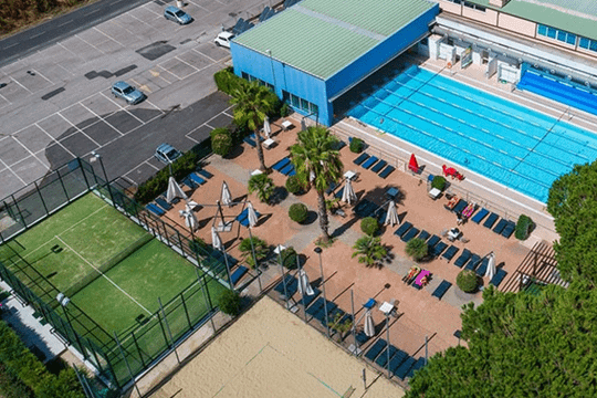 Immagine 2 dalla galleria del partner TIME OUT sporting Village