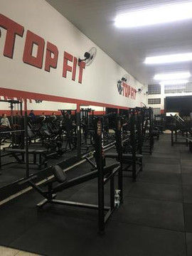 Imagem 1 da galeria do parceiro Academia Top Fit Lins 2