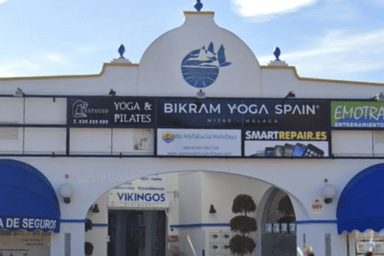 Imagen 3 de la galería del partner Bikram Yoga Spain Málaga