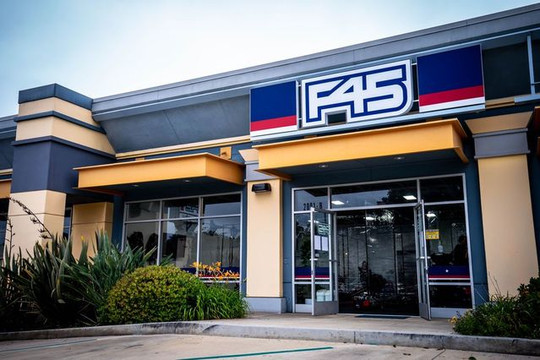 Image 2 from F45 Manhattan Beach Pacific partner gallery