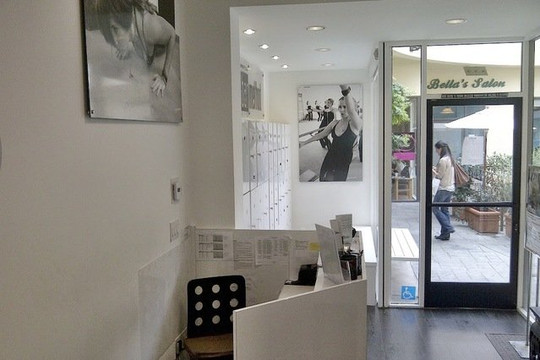 Image 3 from The Bar Method - Los Angeles Brentwood partner gallery