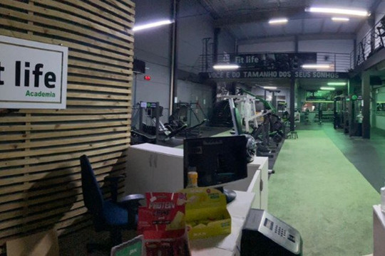 Imagem 3 da galeria do parceiro FitLife Academia