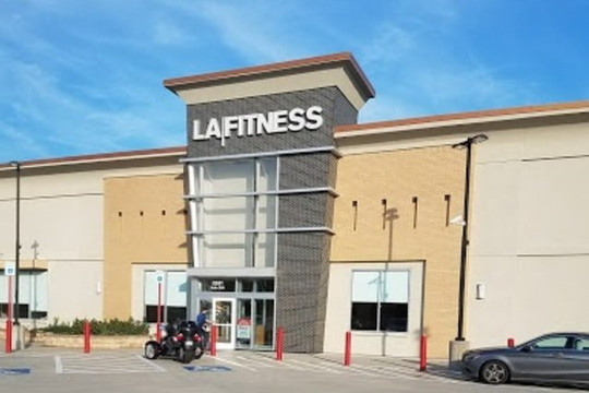 Image 2 from LA Fitness - LANSDOWNE partner gallery