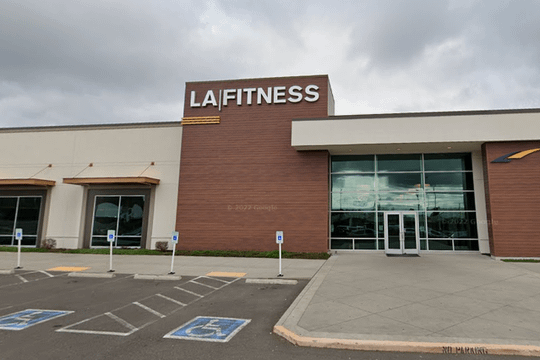 Image 2 from LA Fitness - MUKILTEO SPEEDWAY - LYNNWOOD partner gallery