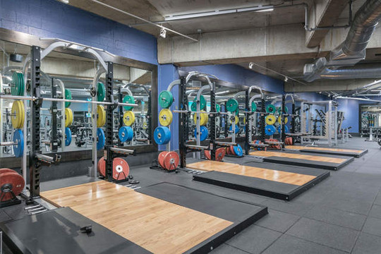Image 1 from Gold's Gym - Fullerton partner gallery