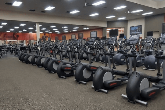 Image 1 from LA Fitness - CENTEREACH partner gallery