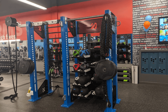 Image 2 from Blink Fitness Farmingdale partner gallery