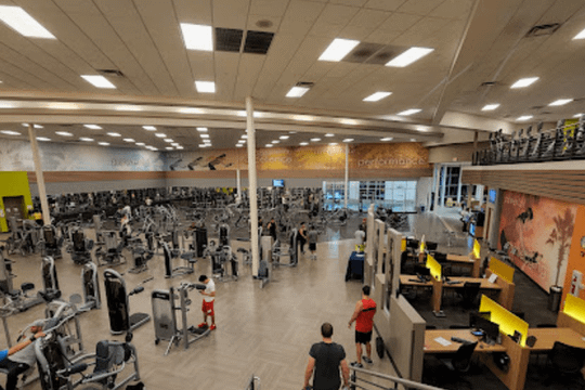 Image 1 from LA Fitness - GRESHAM partner gallery