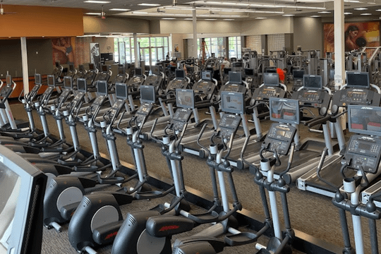Image 1 from LA Fitness - PASADENA MD partner gallery