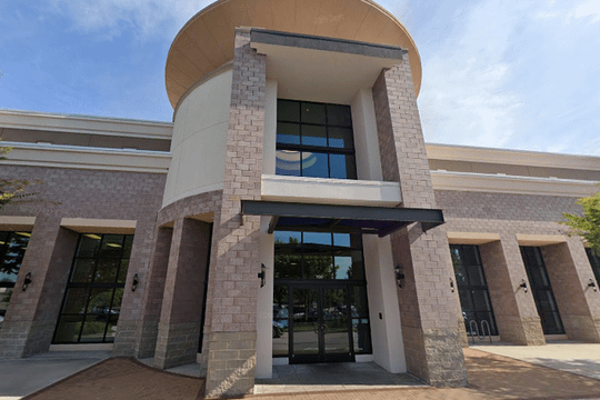 Image 2 from LA Fitness - CAMP CREEK partner gallery