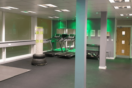 Image 3 from Queensmead Sports Centre partner gallery