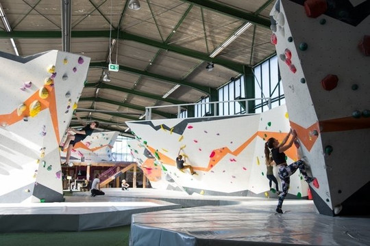 Bild 2 von Neoliet Boulderbar - Essen Partnergalerie