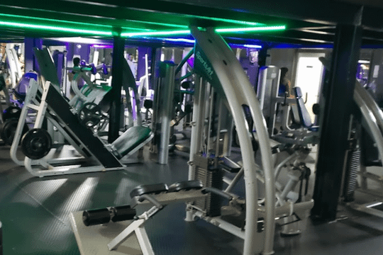 Imagen 1 de la galería del partner Hangar Gym 3
