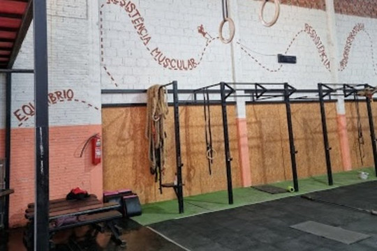Imagem 1 da galeria do parceiro Caverna Crossfit