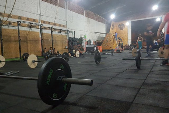 Imagem 3 da galeria do parceiro Caverna Crossfit