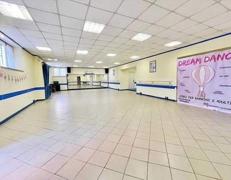 Immagine 1 dalla galleria del partner Barrio de la Salsa 3 Mazzini - Prati
