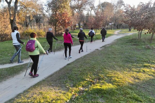 Imagen 3 de la galería del partner Nordic Walkers Lago de la casa de campo