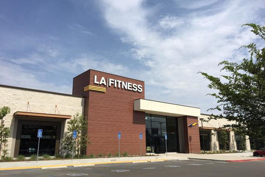 Image 1 from LA Fitness - LOMBARD partner gallery