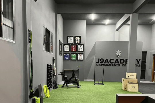 Imagem 3 da galeria do parceiro J9 Academy