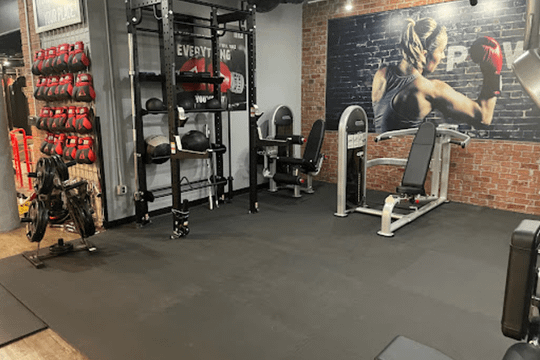 Image 1 from TITLE Boxing Club - North Station partner gallery