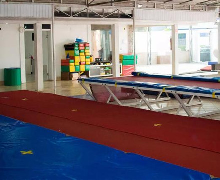 Imagem 1 da galeria do parceiro Asgym Galpão Esportivo