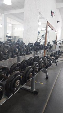 Imagem 2 da galeria do parceiro Academia BlackSmith