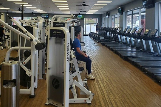 Image 3 from Fitness 19 - Elkridge partner gallery