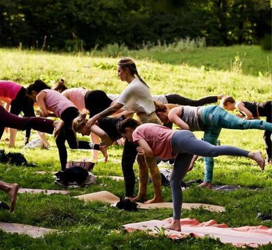 Bild 3 von Yoga Nebenan @ P104 Partnergalerie