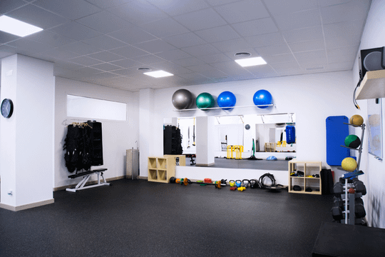 Imagen 1 de la galería del partner Health & Fitness Sevilla / 2 sesiones de masajes al mes