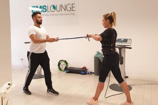 Bild 3 von EMS Lounge Singen Partnergalerie