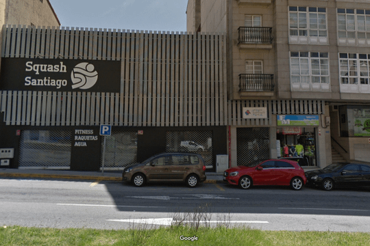 Imagen 2 de la galería del partner Squash Club Santiago Milladoiro