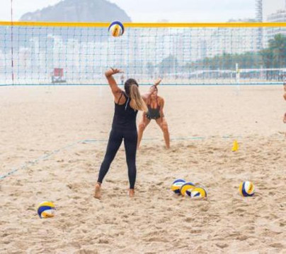 Imagem 3 da galeria do parceiro Vôlei de Praia Posto 2 Copacabana