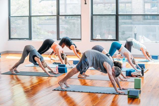 Image 1 from Evolve Power Yoga partner gallery
